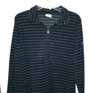 Columbia women's size L black & gray 1/2 zip pullover fleece